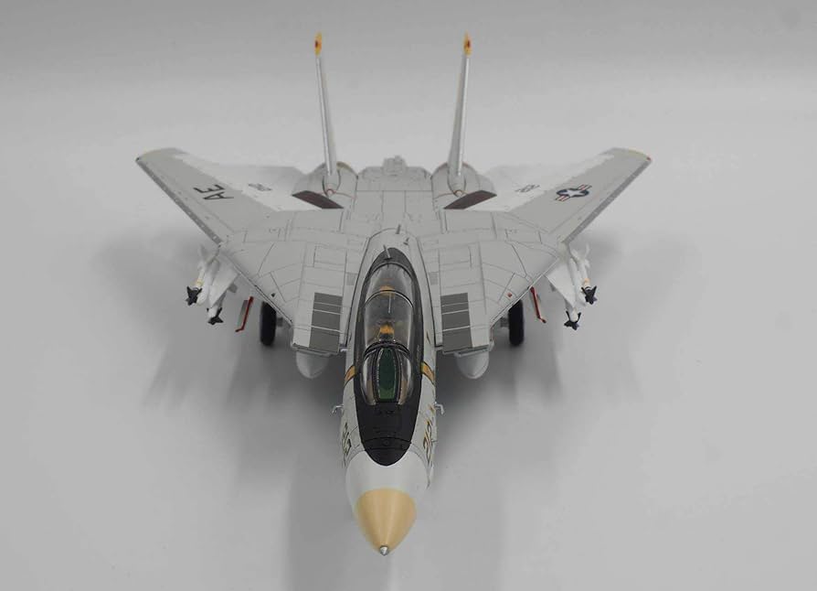 Amazon | Calibre Wings 1/72 完成品 F-14A TOMCAT VF-142 Ghost